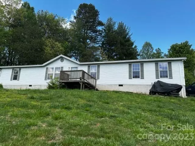 14 Slick Rock RD, Leicester, NC 28748