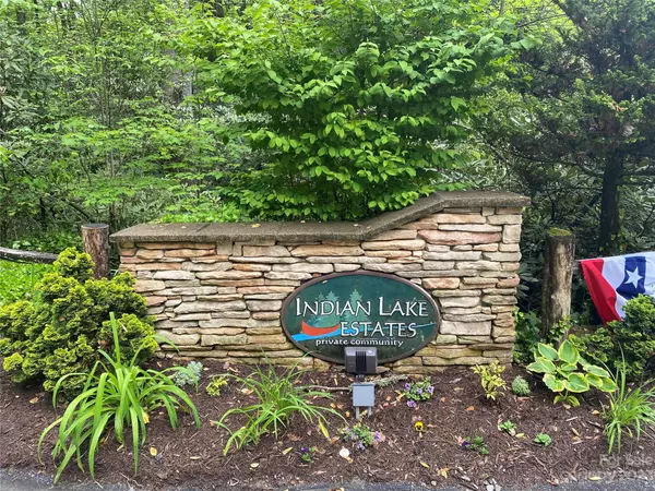 Lake Toxaway, NC 28747,000 Tellico LN