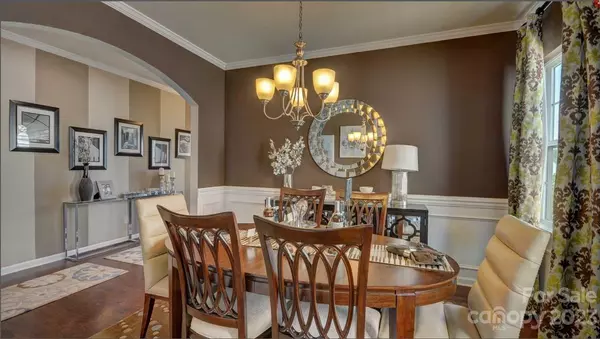 Maiden, NC 28650,5735 Oak Branch CIR #73