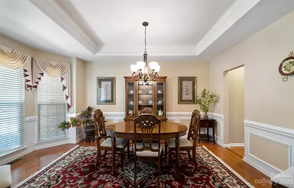 Charlotte, NC 28277,9222 Hickory Tree LN