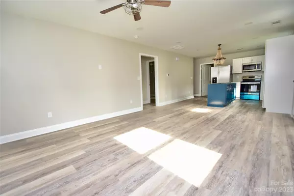 Kings Mountain, NC 28086,310 Childers ST