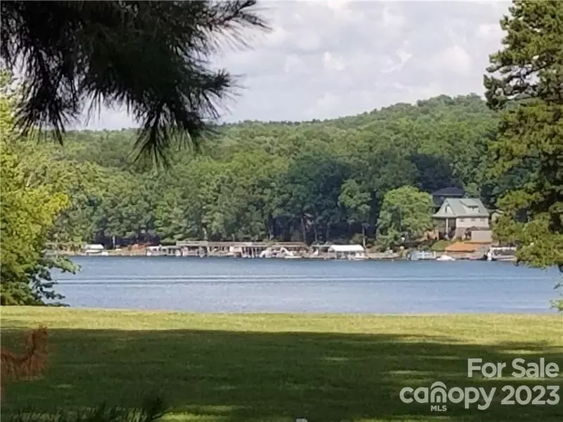 118 Gatlin Knoll #10, Badin Lake, NC 28127