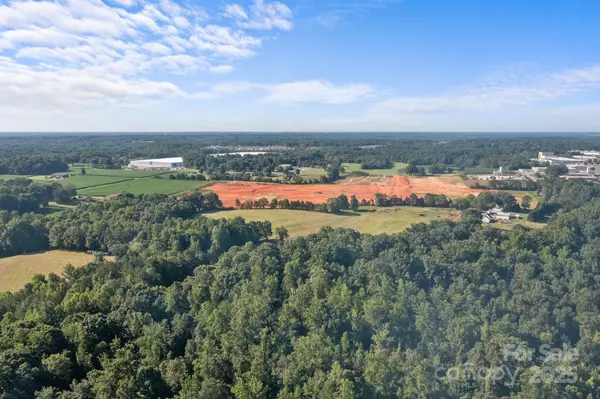 Troutman, NC 28166,134 Iredell AVE