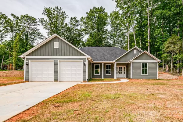 1875 Sardis DR, Lancaster, SC 29720