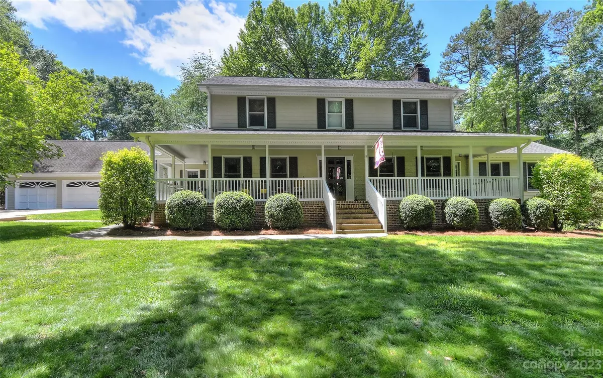 Marvin, NC 28173,900 Woodland Forest DR