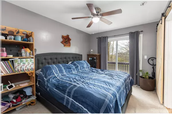 Mars Hill, NC 28754,565 Mayapple LN