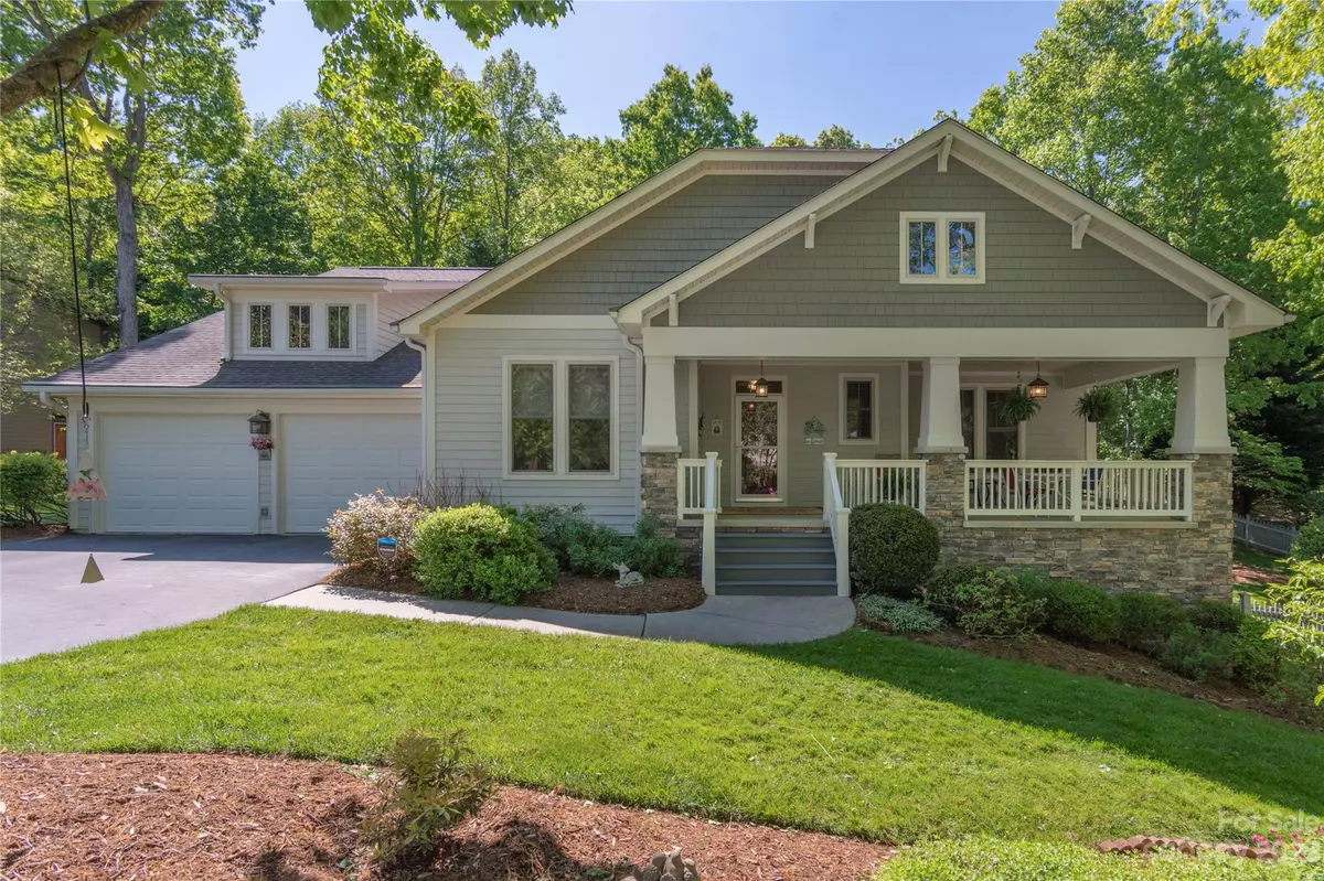 Biltmore Lake, NC 28715,5 Blue Damsel CT