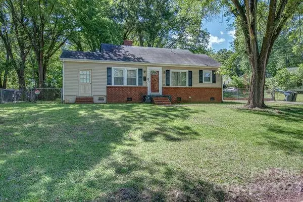 1308 Lineberger AVE, Gastonia, NC 28052