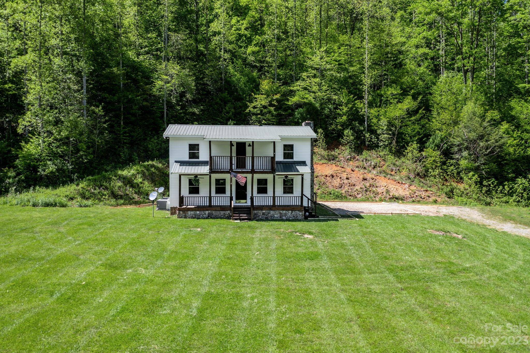 Lenoir, NC 28645,6470 Stone Mountain RD
