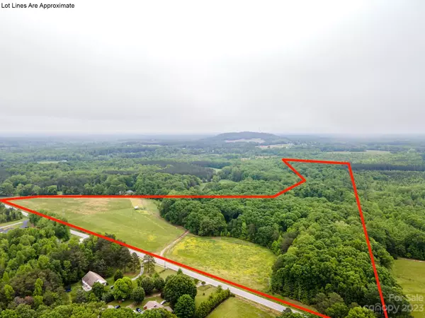 Clover, SC 29710,978 S Grandview RD