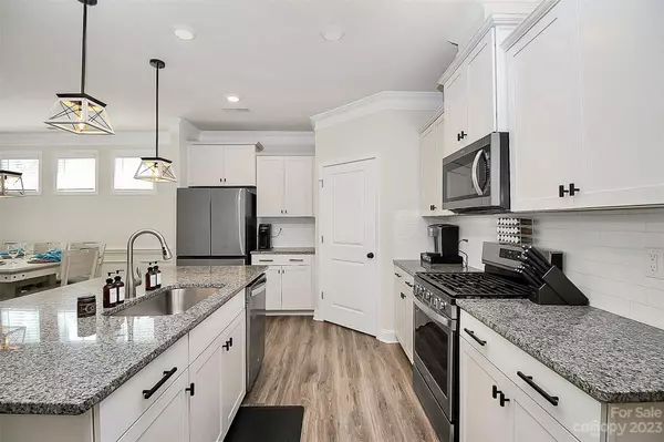 Iron Station, NC 28080,340 Secretariat DR