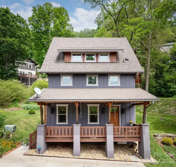 21 Shady Park LN, Asheville, NC 28804