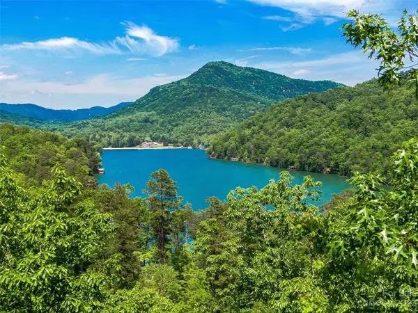Lake Lure, NC 28746,9999 Holmstead DR #8