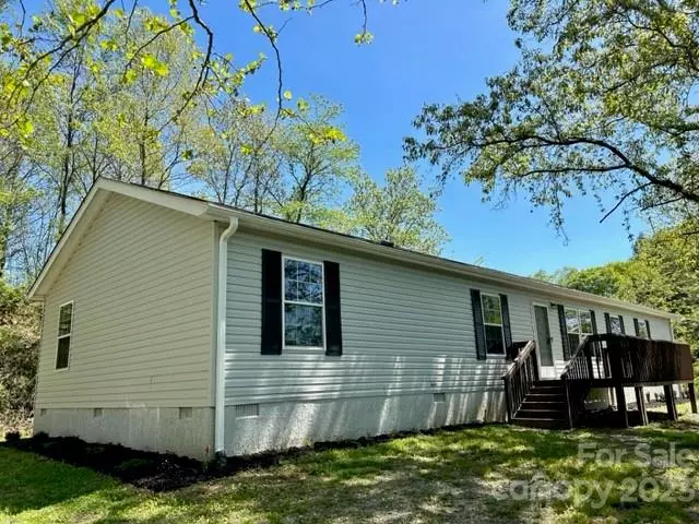 Marshall, NC 28753,1274 Little Pine RD