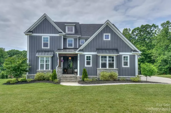 176 Hidden Meadows DR, Mooresville, NC 28117