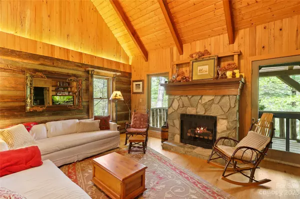 Newland, NC 28657,37 Cross RD