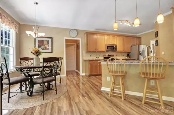 Charlotte, NC 28269,3611 Arklow RD