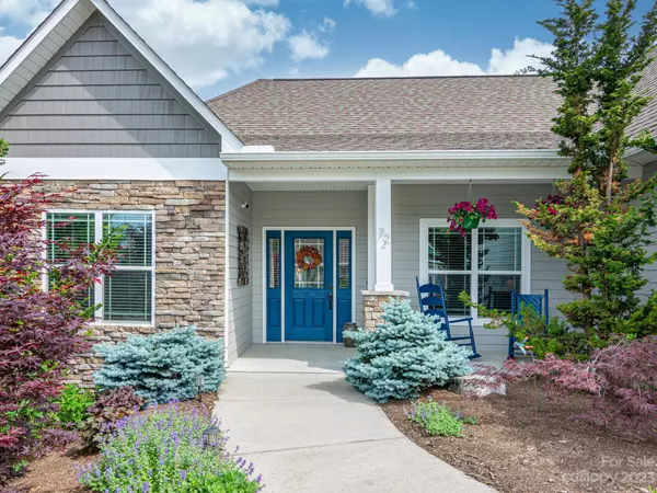Weaverville, NC 28787,72 Weaver Village WAY