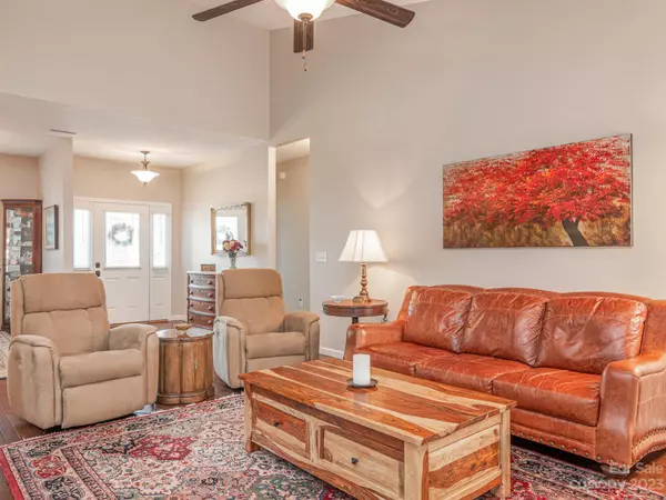 Weaverville, NC 28787,72 Weaver Village WAY