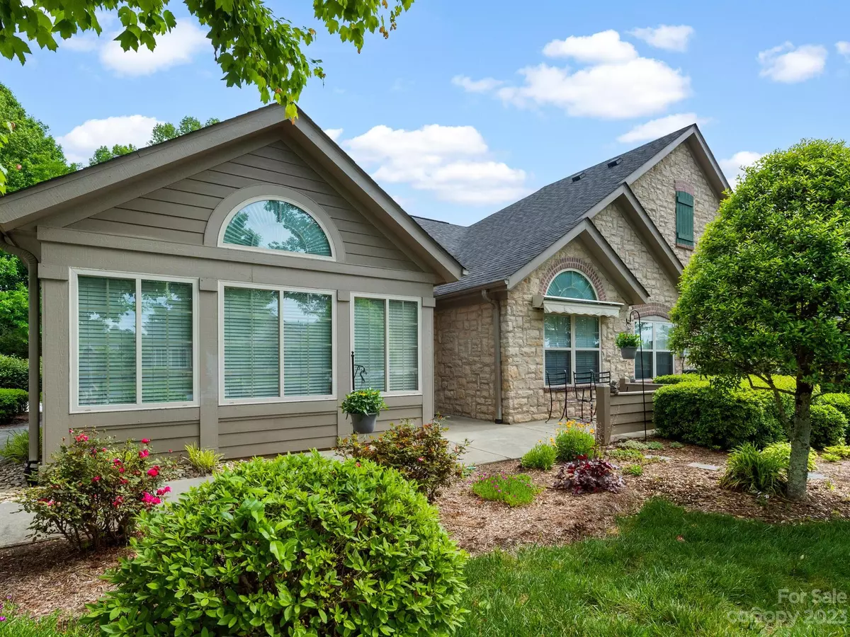 Flat Rock, NC 28731,34 Summerfield PL