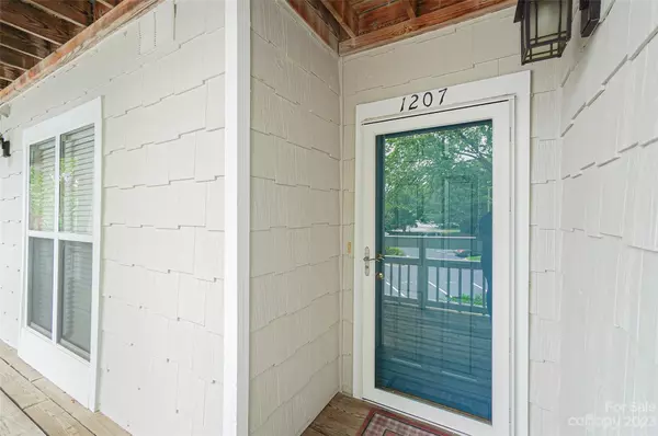 Davidson, NC 28036,1207 Torrence CIR