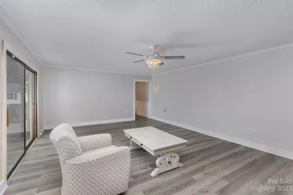 Stanley, NC 28164,222 Oakmont RD
