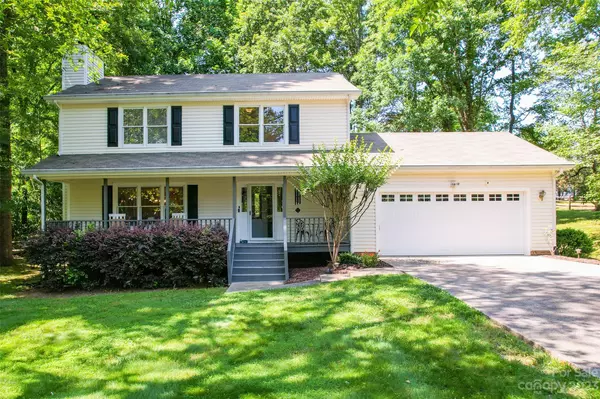 1552 Waterford PL, Fort Mill, SC 29708