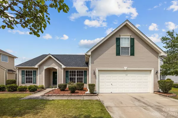 Kannapolis, NC 28083,218 Summit Park CT
