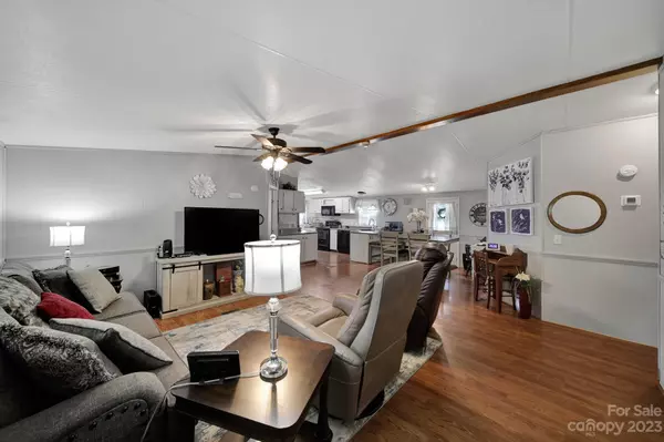 York, SC 29745,729 Pollys CIR