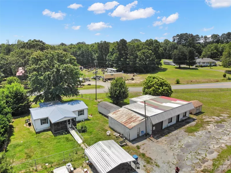 6717 US 221A HWY, Mooresboro, NC 28114