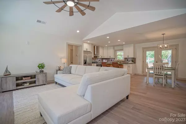 Mount Gilead, NC 27306,122 Serene ST