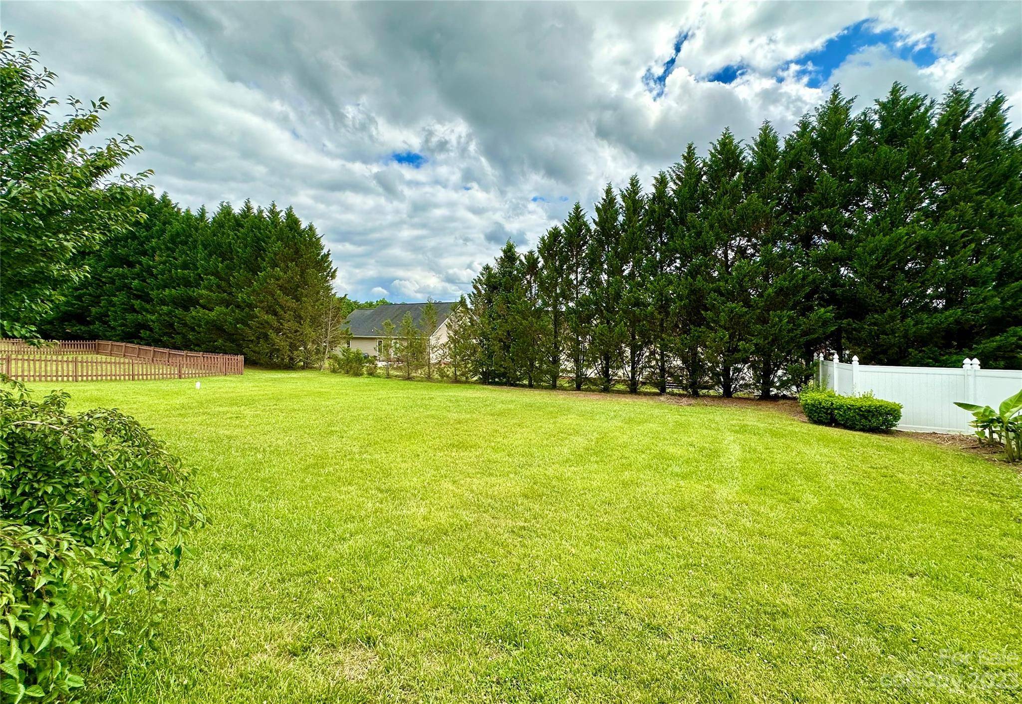 Lenoir, NC 28645,721 Pleasant Hill RD