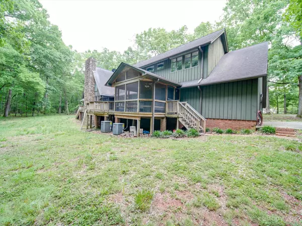 Albemarle, NC 28001,1552 Holbrook CT