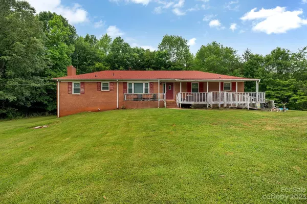 128 Alex D Owens DR, Kings Mountain, NC 28086