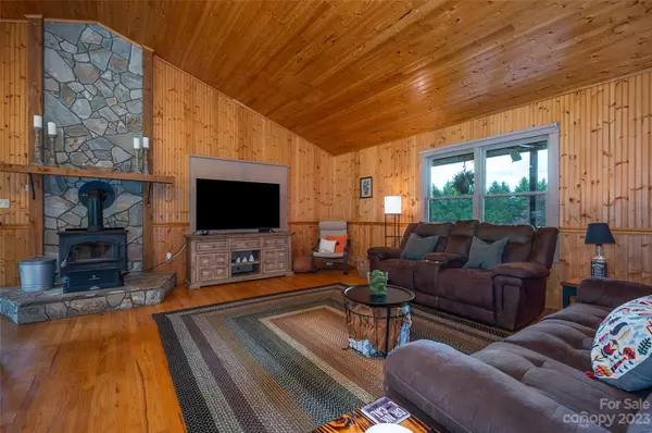 Rutherfordton, NC 28139,120 Emerald Pkwy