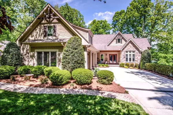 160 Eagle Chase LN, Troutman, NC 28166