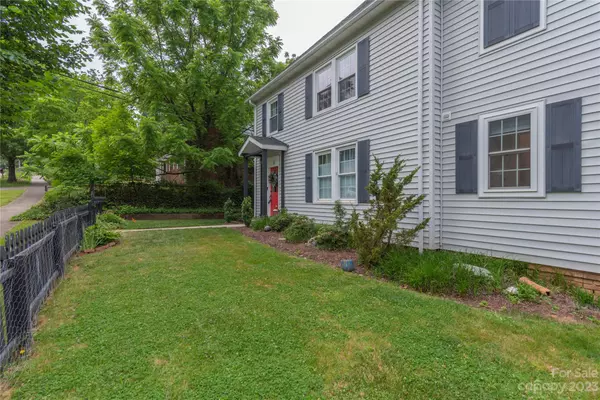 Candler, NC 28715,3 Enka Crescent ST