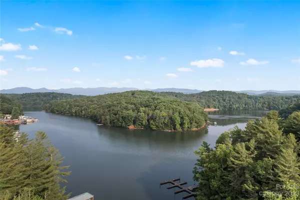 Nebo, NC 28761,492 Larkhaven DR