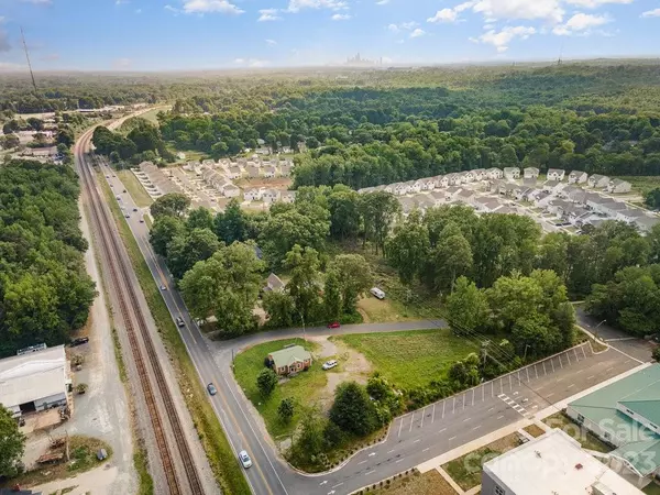 Charlotte, NC 28213,7811 Old Concord RD