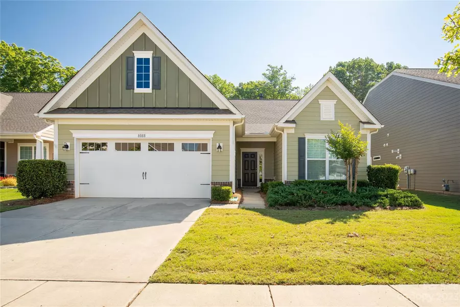 8088 Asher Chase TRL, Lancaster, SC 29720