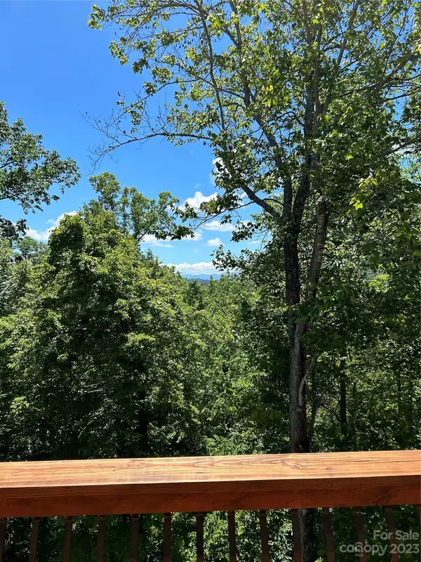 Mars Hill, NC 28754,120 Pearl LN