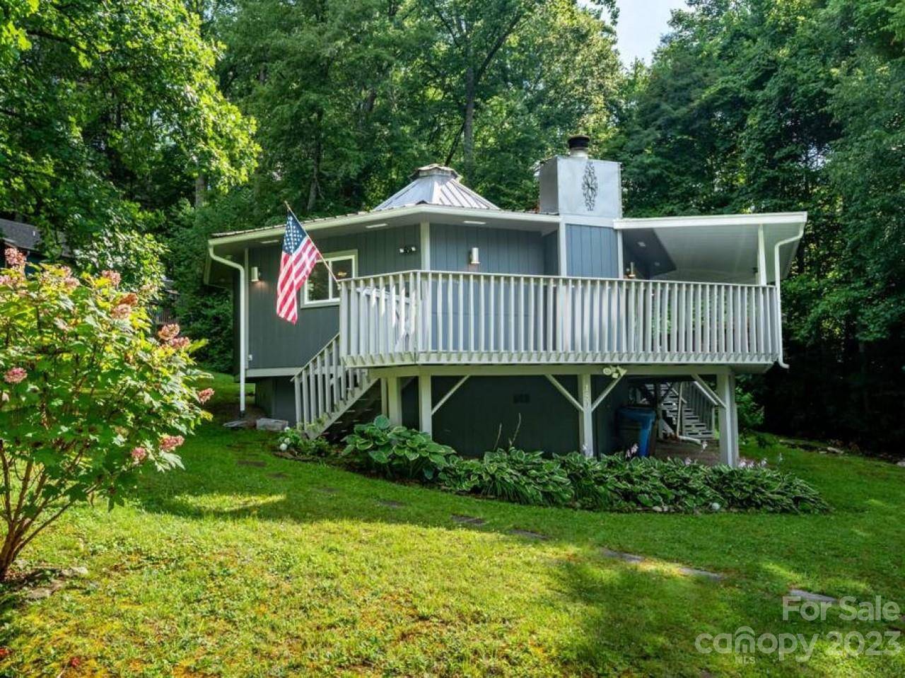 Maggie Valley, NC 28751,180 Hemlock LOOP