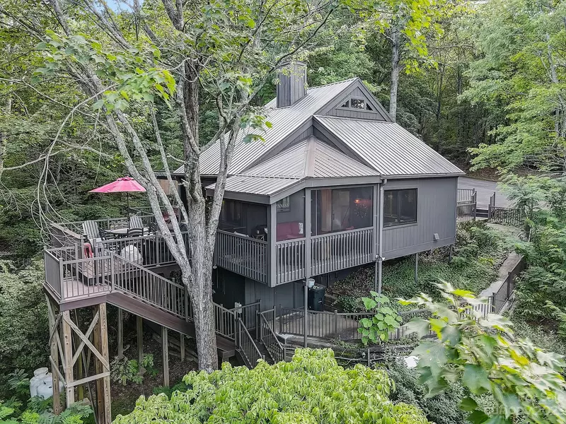 243 Blue Bird RD #50, Lake Lure, NC 28746