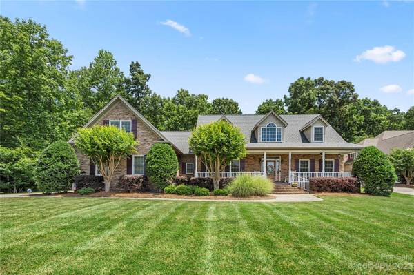 164 Evening Shadow RD, Clover, SC 29710