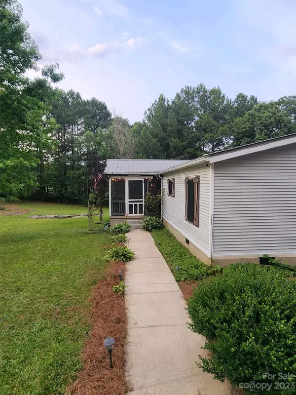 Iron Station, NC 28080,368 Lambs WAY