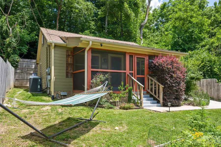 3152 Memorial HWY, Lake Lure, NC 28746