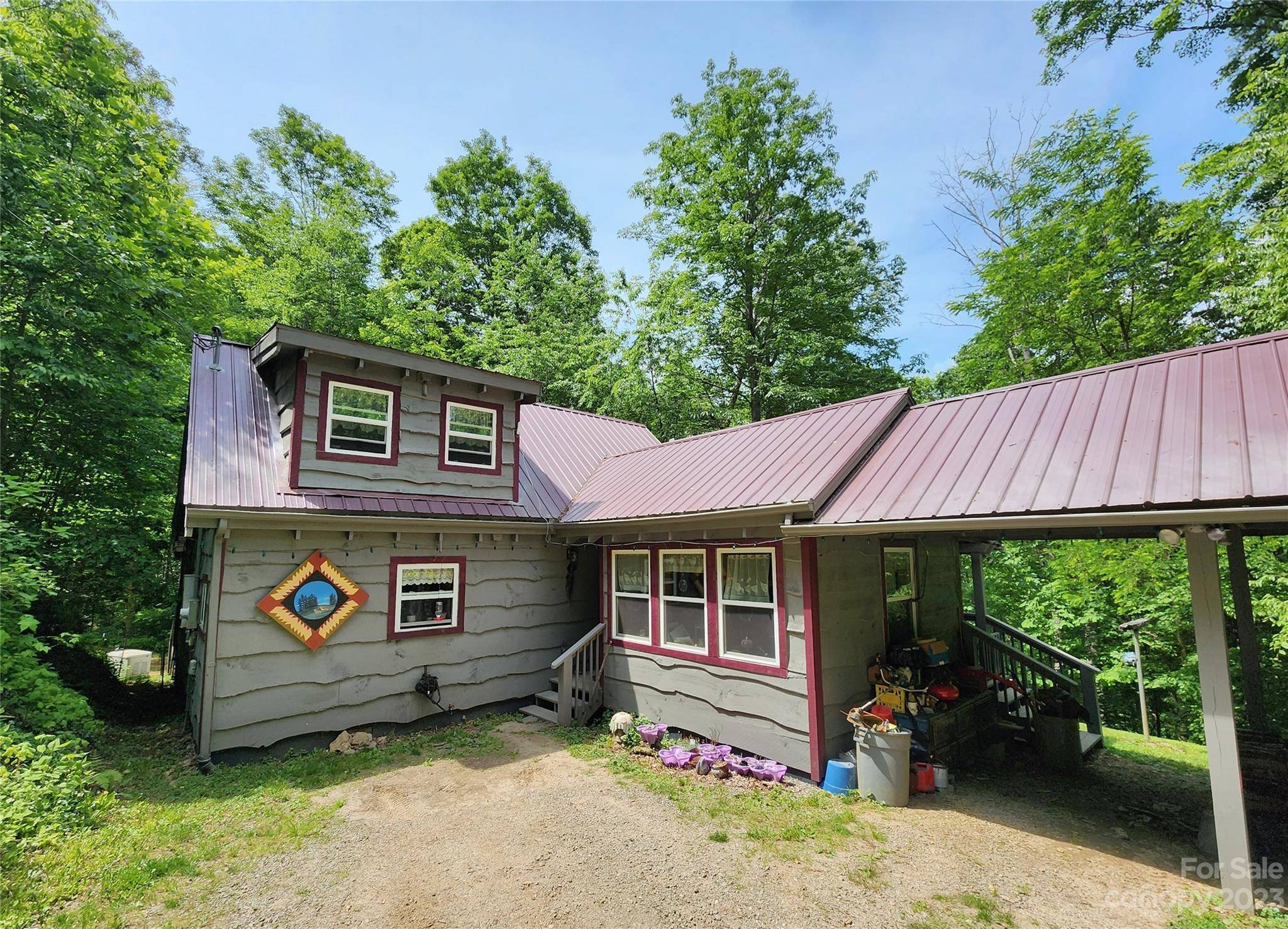 436 Ogles Gap RD, Burnsville, NC 28714