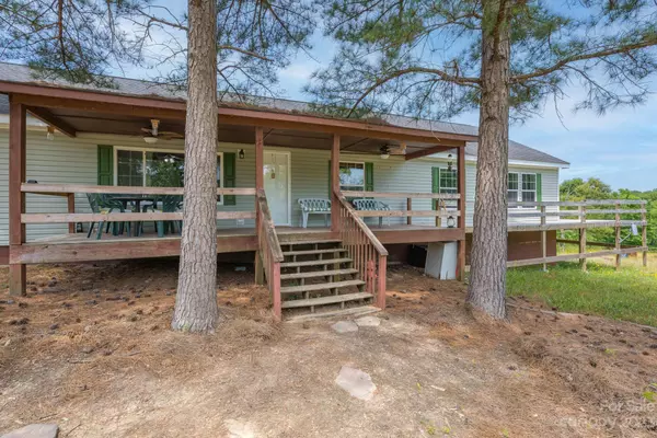 Smyrna, SC 29743,316 Woodland Park RD