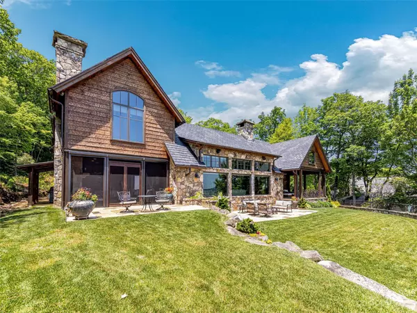 Lake Toxaway, NC 28747,1914 Toxaway DR