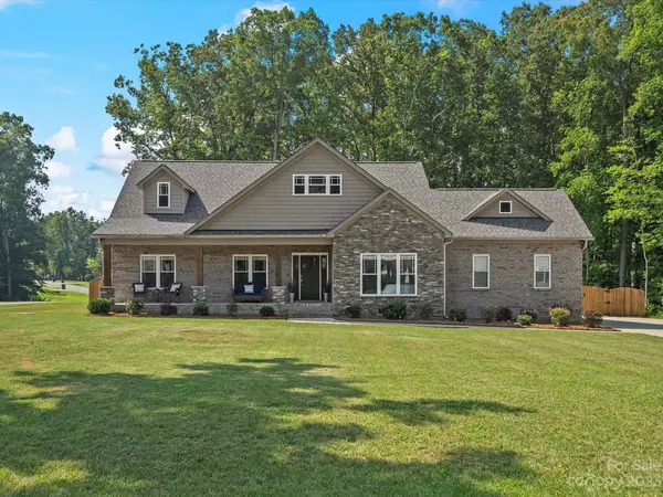 2008 Mccollum Oaks LN, Monroe, NC 28110